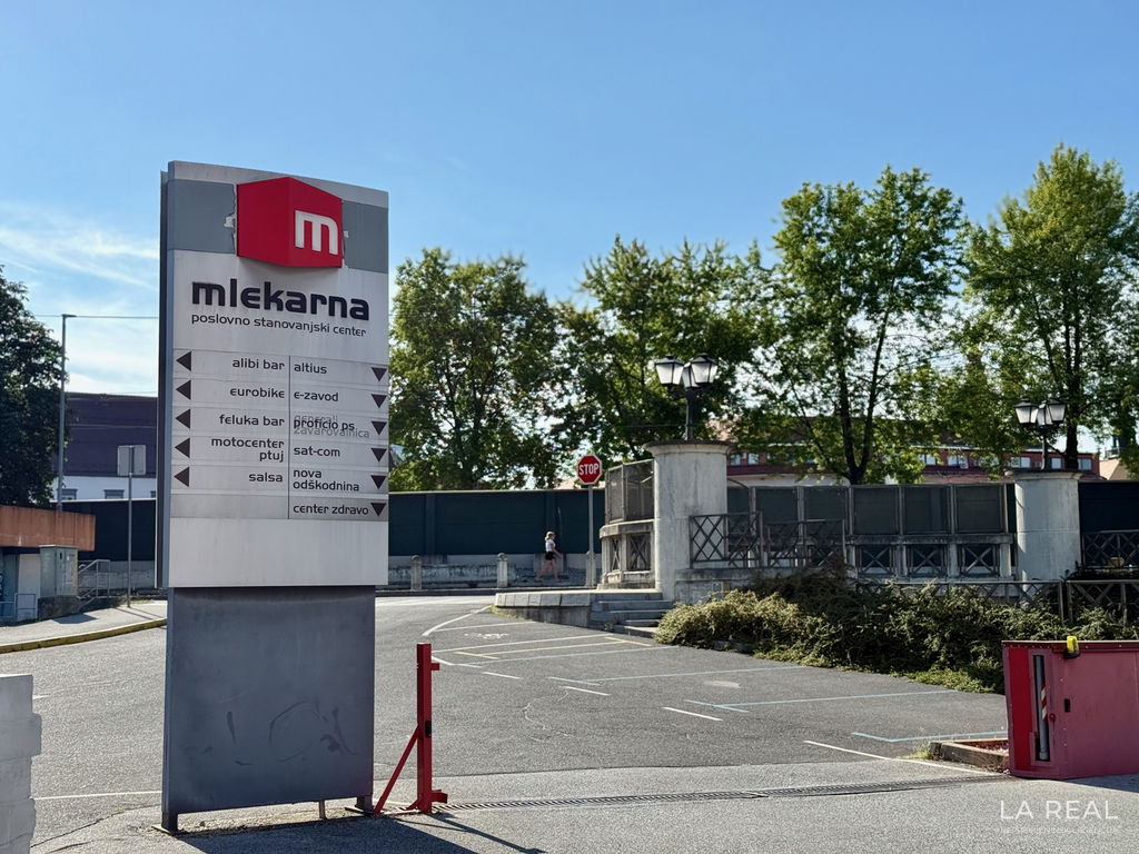 00sat-com-22vedcowpl-4032x3024689df4eeafa7f__6985c123191c3