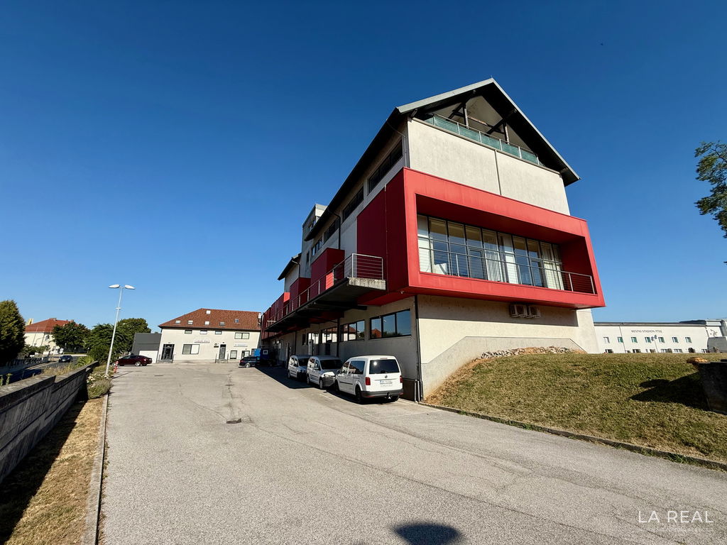 00sat-com-23ljueynbc-4032x3024689df4f4e0810__6985c1293e888