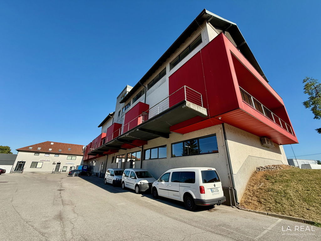 00sat-com-24iopzqhj0-4032x3024689df4f44374e__6985c12889a54