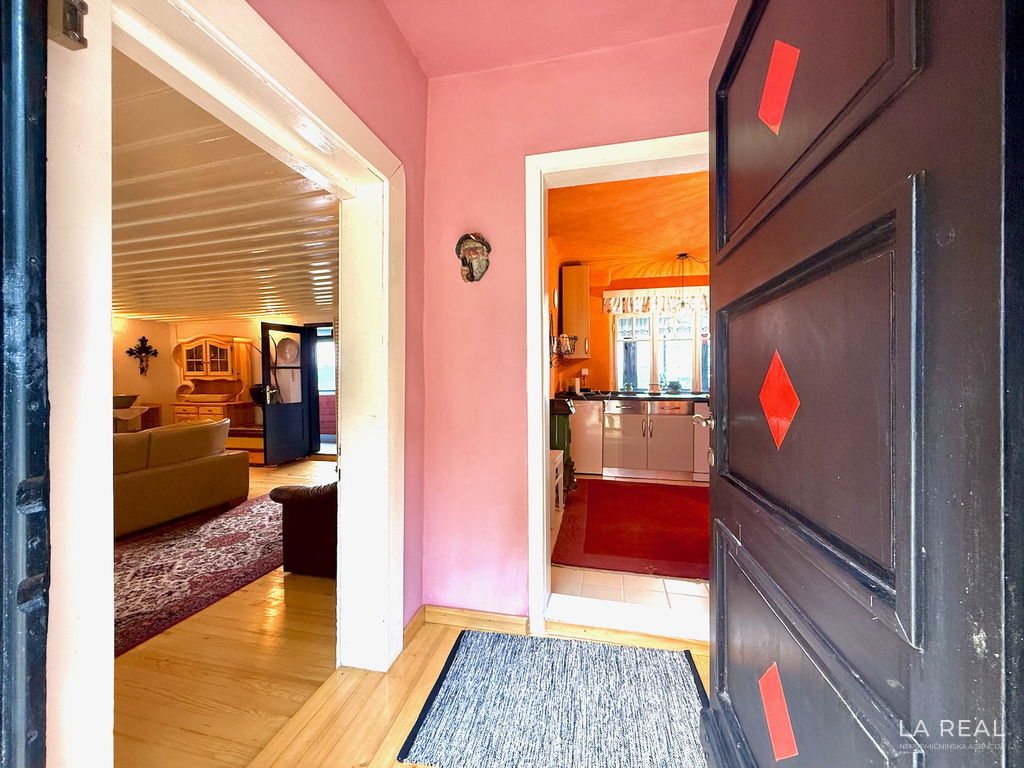 00smolnik-13eicjmi7y-1600x1200__68f73b0df29a4