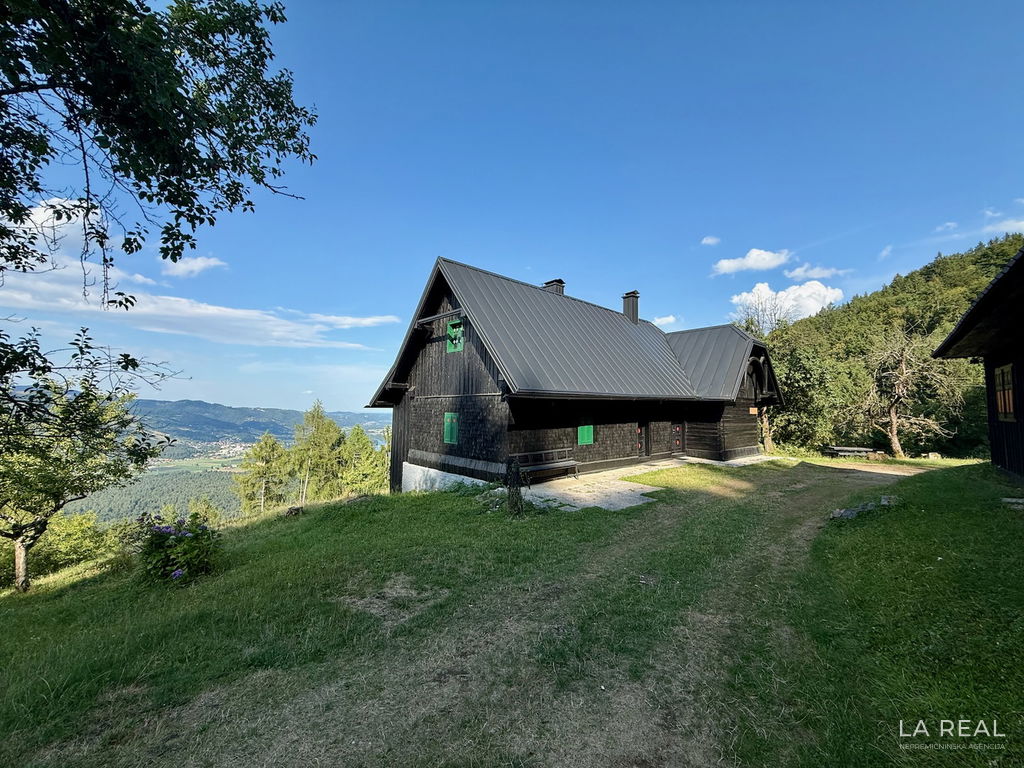 00smolnik-18vl1wyooo-1600x1200__68f73b0c4eb0a