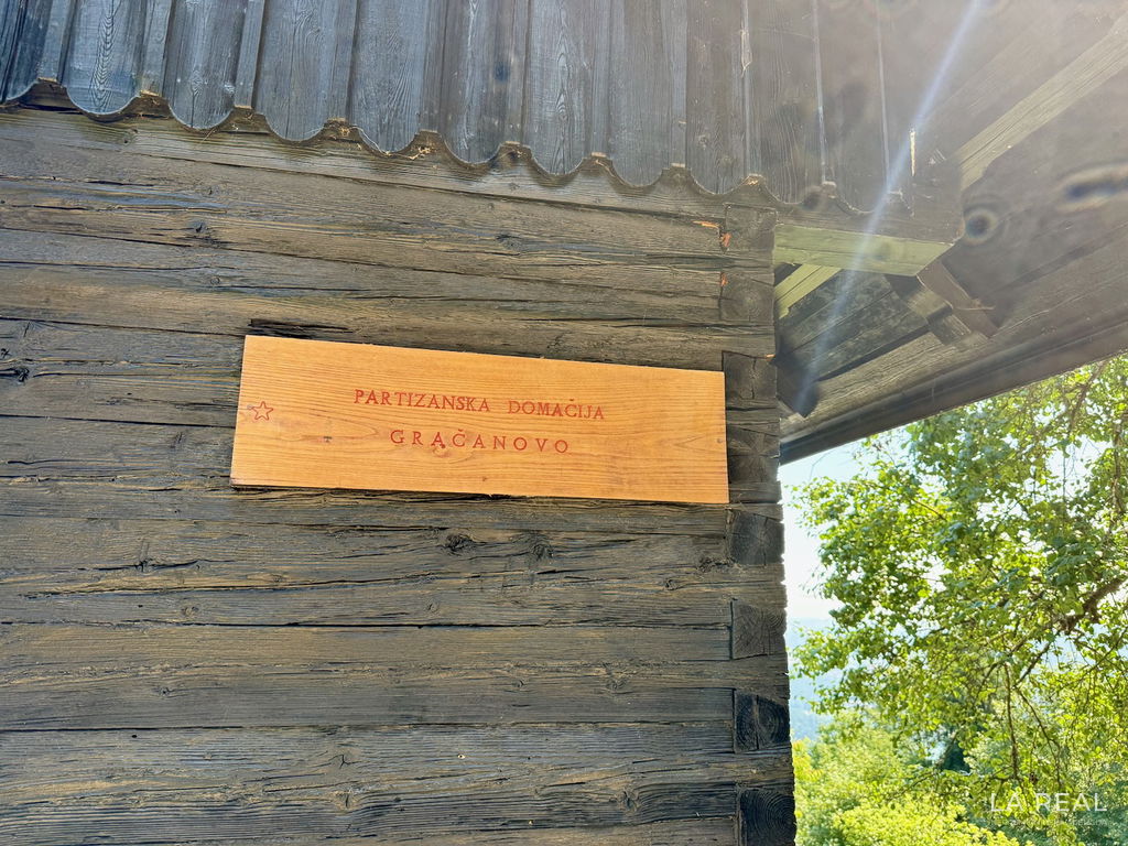 00smolnik-1uofip3lh-1600x1200__68f73b1d4972c