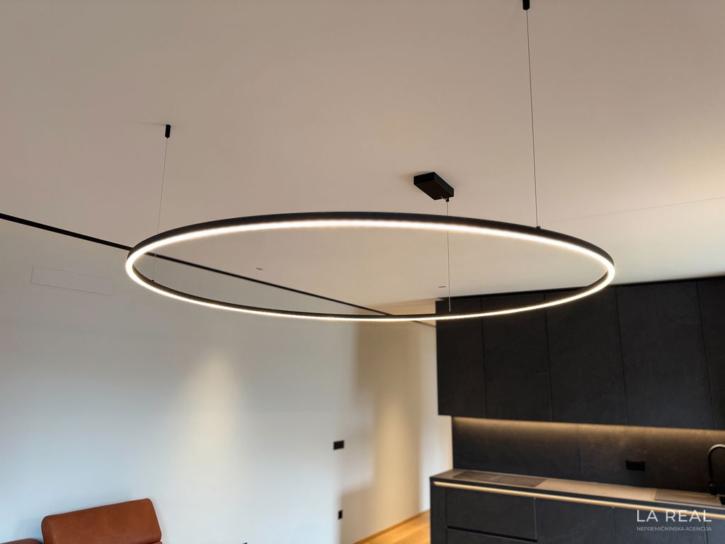 21vqlccjlx-4032x3024__69b661bd93ecf