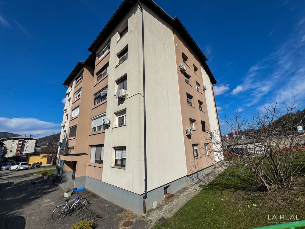 23__XsMa58qn-4032x3024