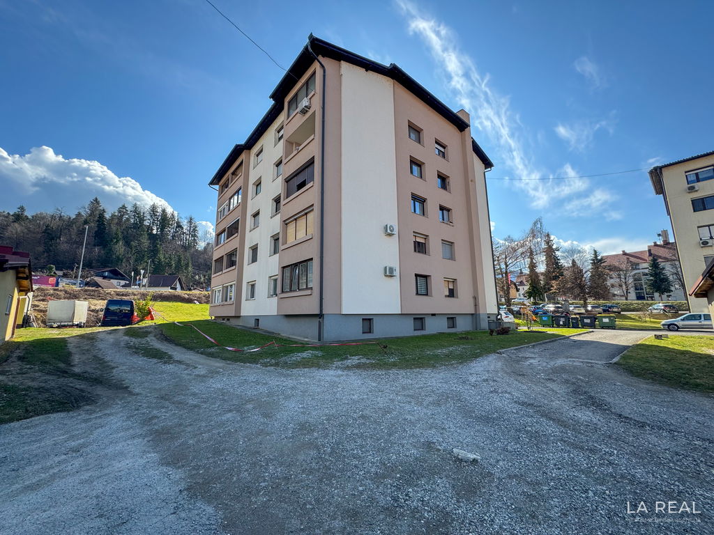 24__TSyqvsd3-4032x3024