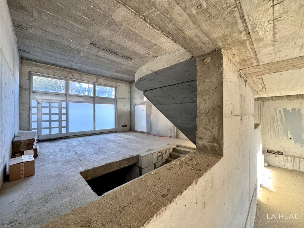 44ba7b59-67ce-4dc4-85cc-ff3ef26773ee-1-105-c__xeAuIEgc-1024x768