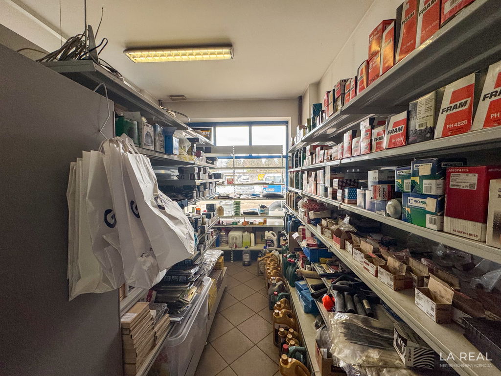 8__t0kjk8sC-4032x3024