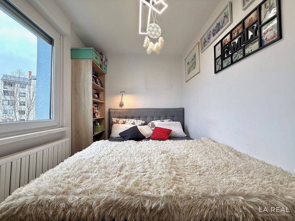 e1-12__lVdGJOzY-1900x1425