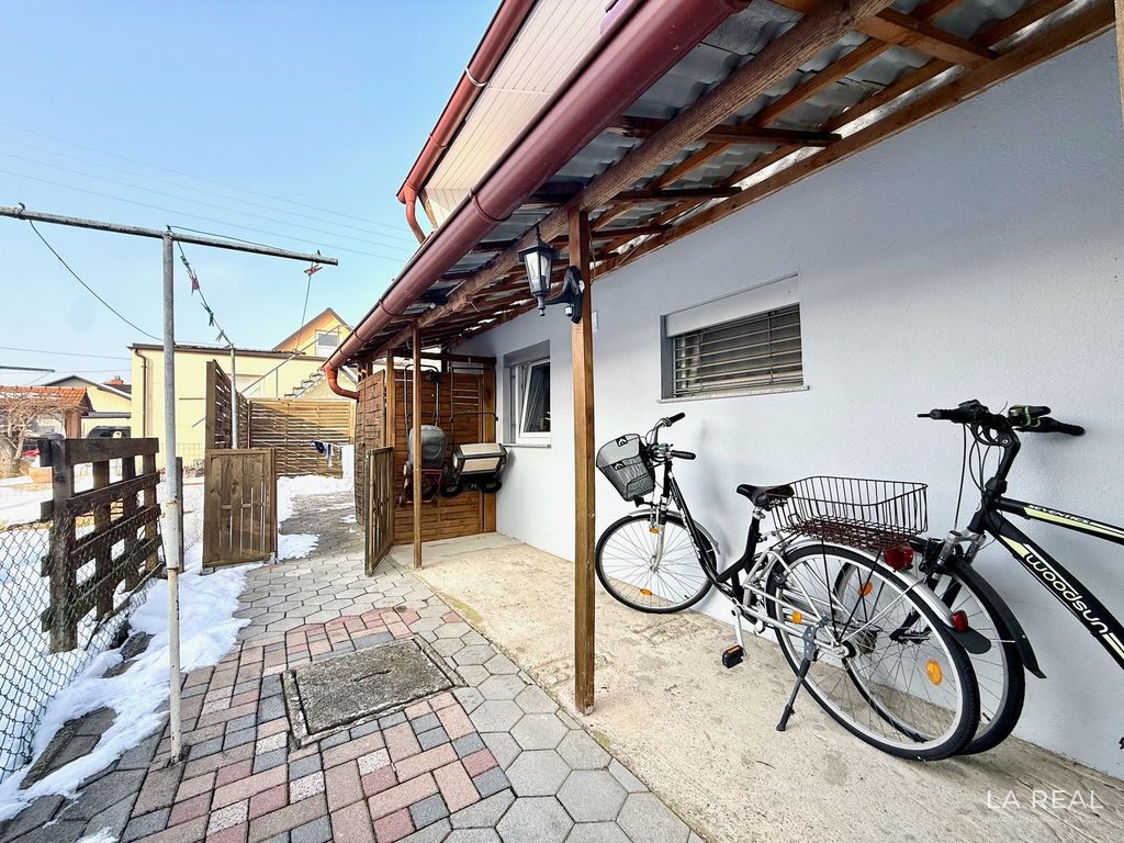 e1-13__Spj3d4zd-1900x1425