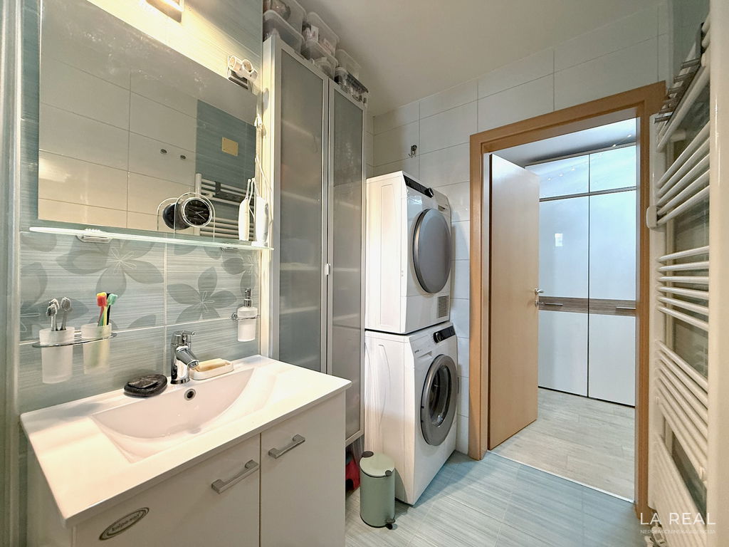 e1-17__Nu3j3iI0-1900x1425