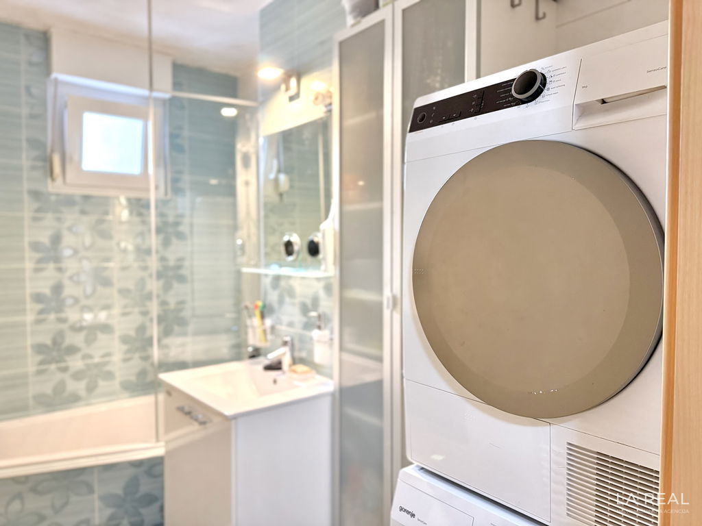 e1-19__iEqkrlgM-1900x1425