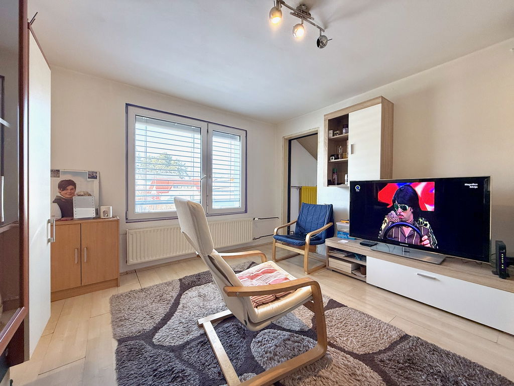 e1-21__mmvZ1iZ1-1900x1425