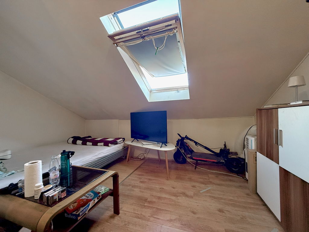 e1-23__vyxtguEV-1900x1425