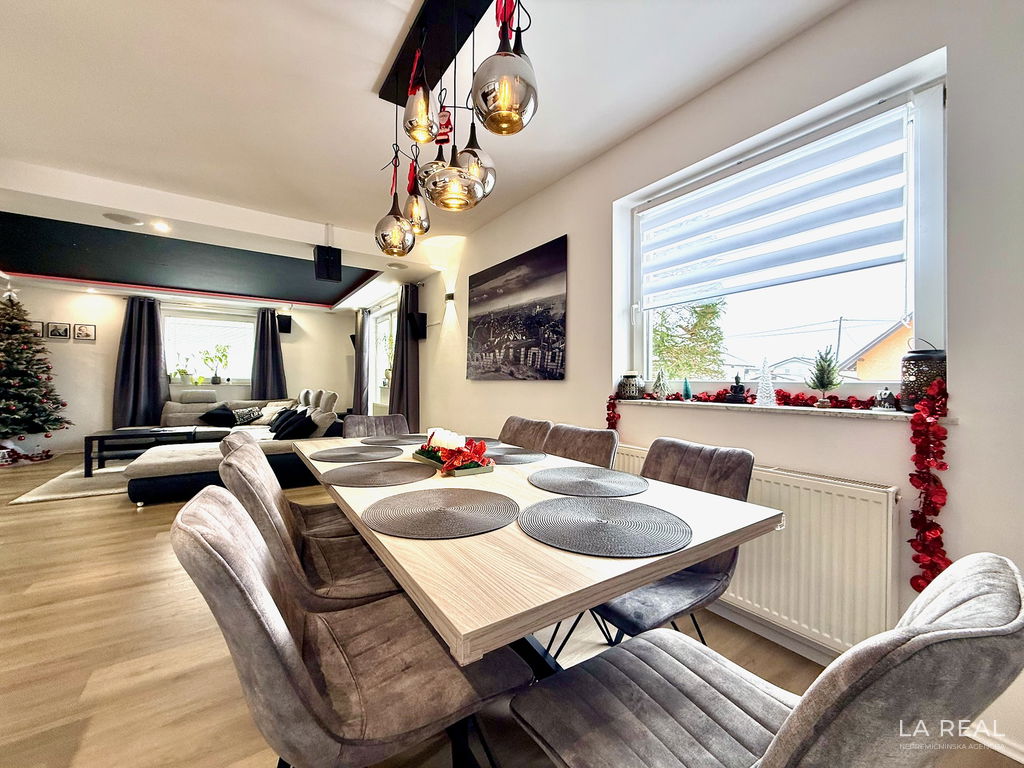 e1-5__9mvRaVpb-1900x1425