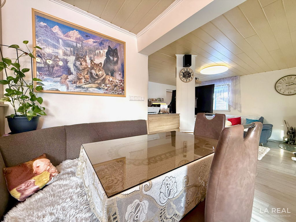 e1-6__JWvkp4CV-1900x1425