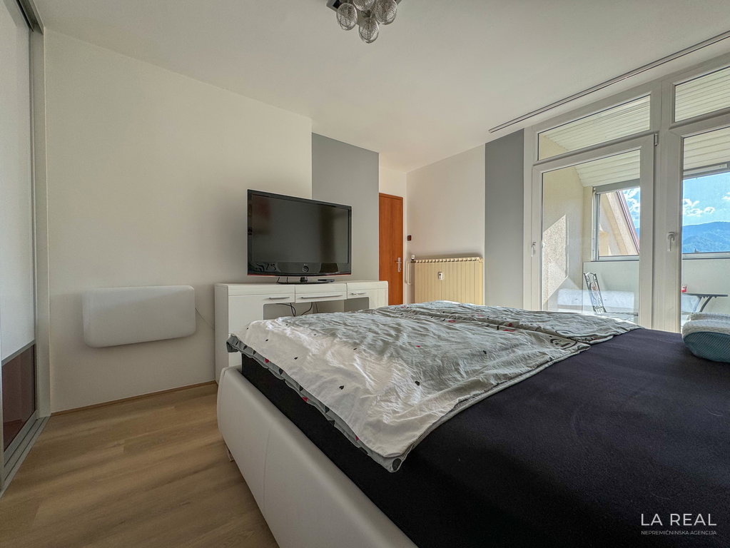 image00014663c740330e5a__6721fa2f29093