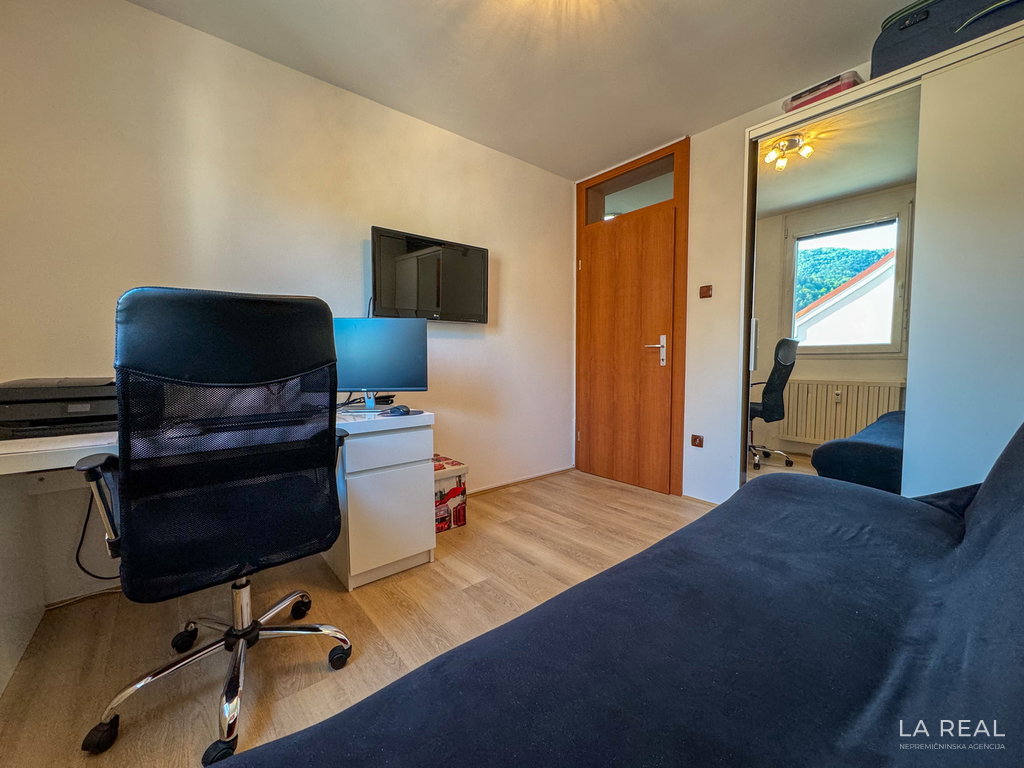 image00017663c740f772fa__6721fa3c53a64