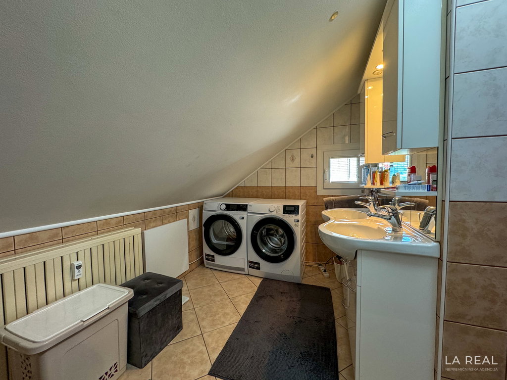 image00018663c7411aec29__6721fa432e1fb