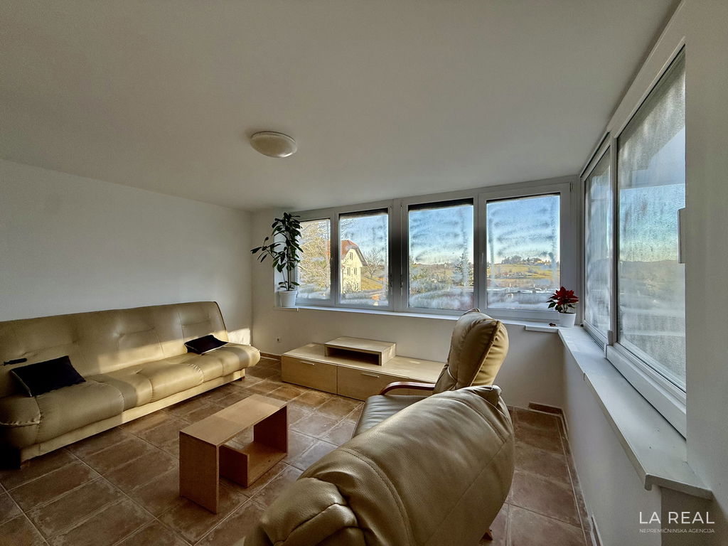 img-0496ffjp92ef-4032x3024__69848ee26c57c