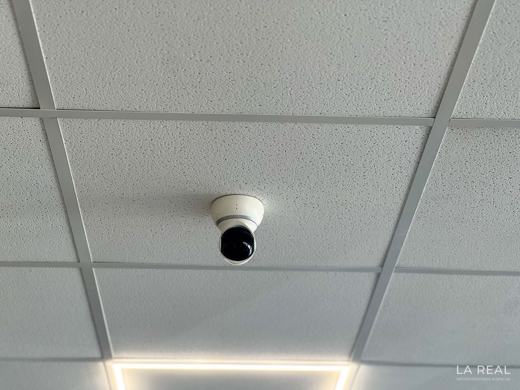 img-3275-15__DzrQTp0H