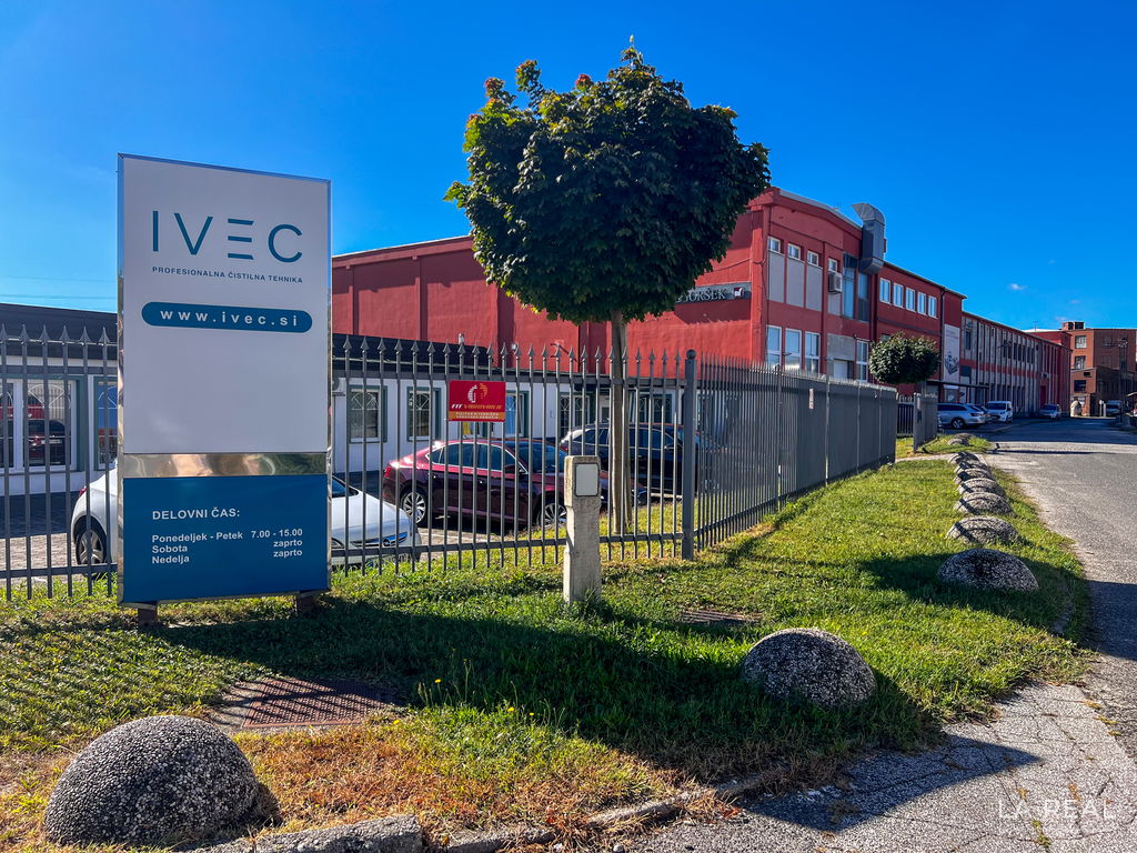 img-3325-29__4fwVBkTG