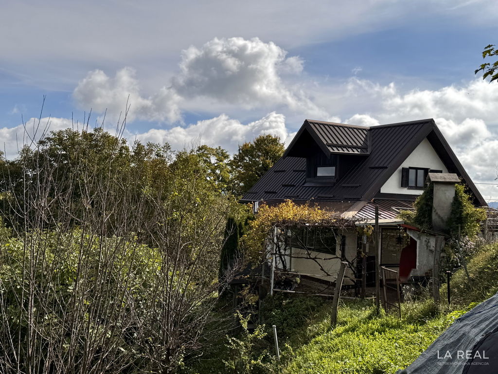 img-5897noghl88s-5712x4284__698075992414d