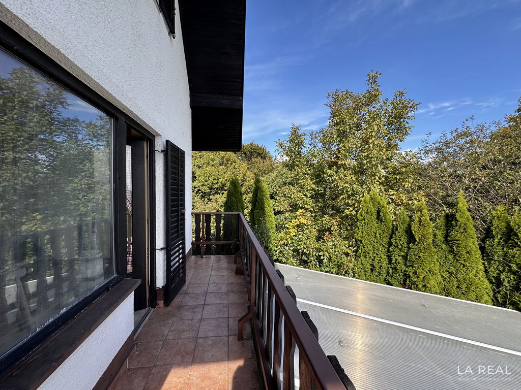 img-6033zp9ysblv-4032x3024__698075872fcdb