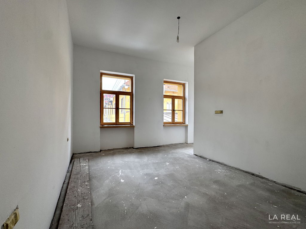 img-8346__55MFwNV8-3879x2909