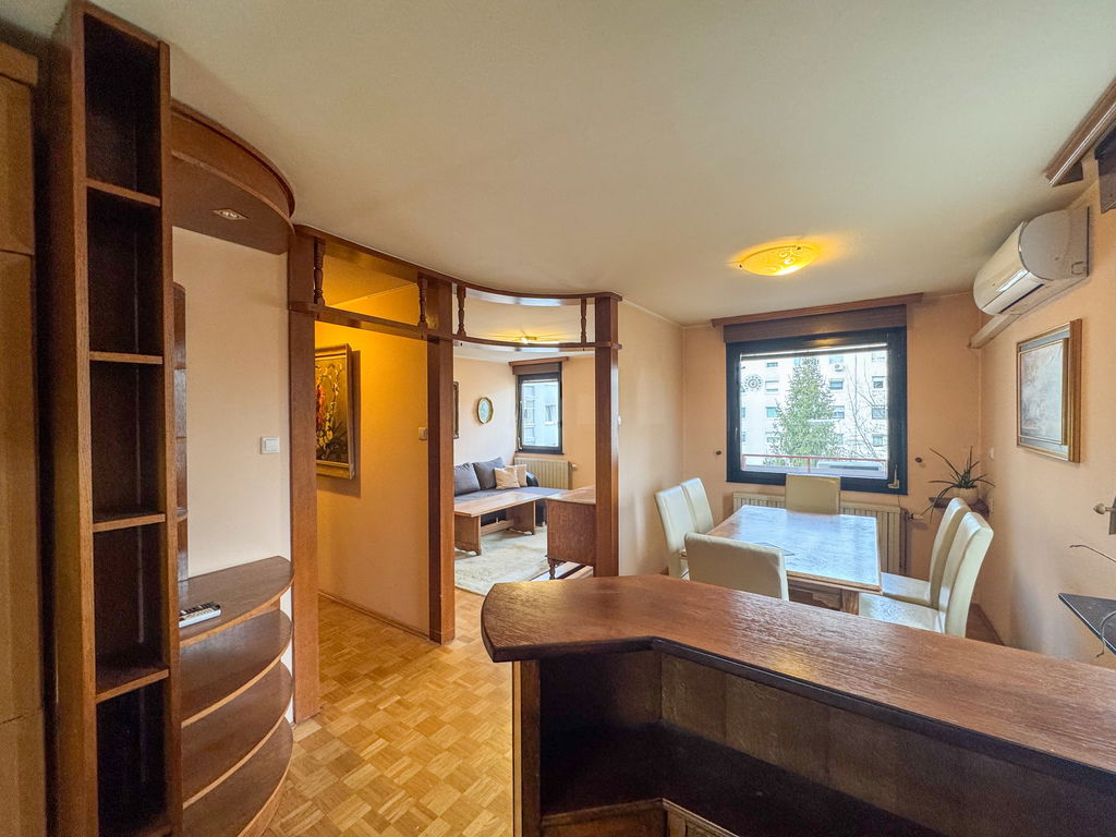 img-9792__rRmKz8qf-4032x3024