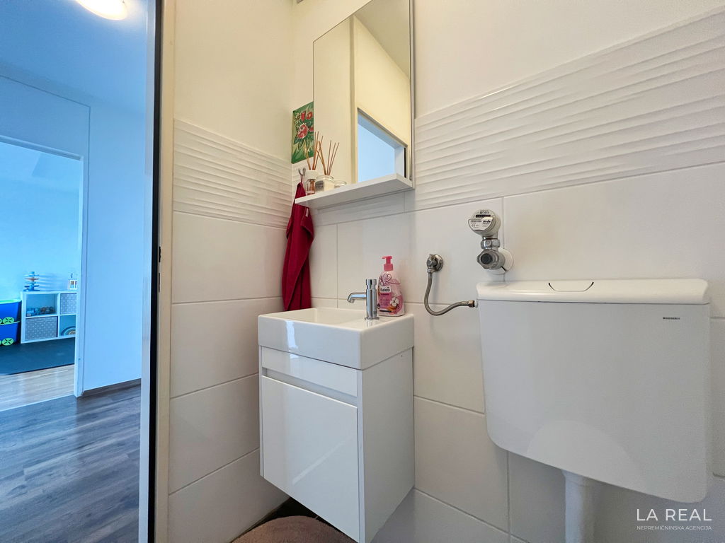 img3273__6687d559edc87