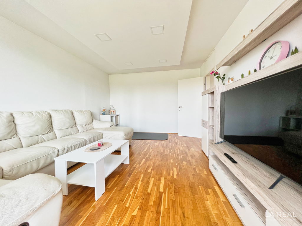 img3282__6687d4ac6c3b2