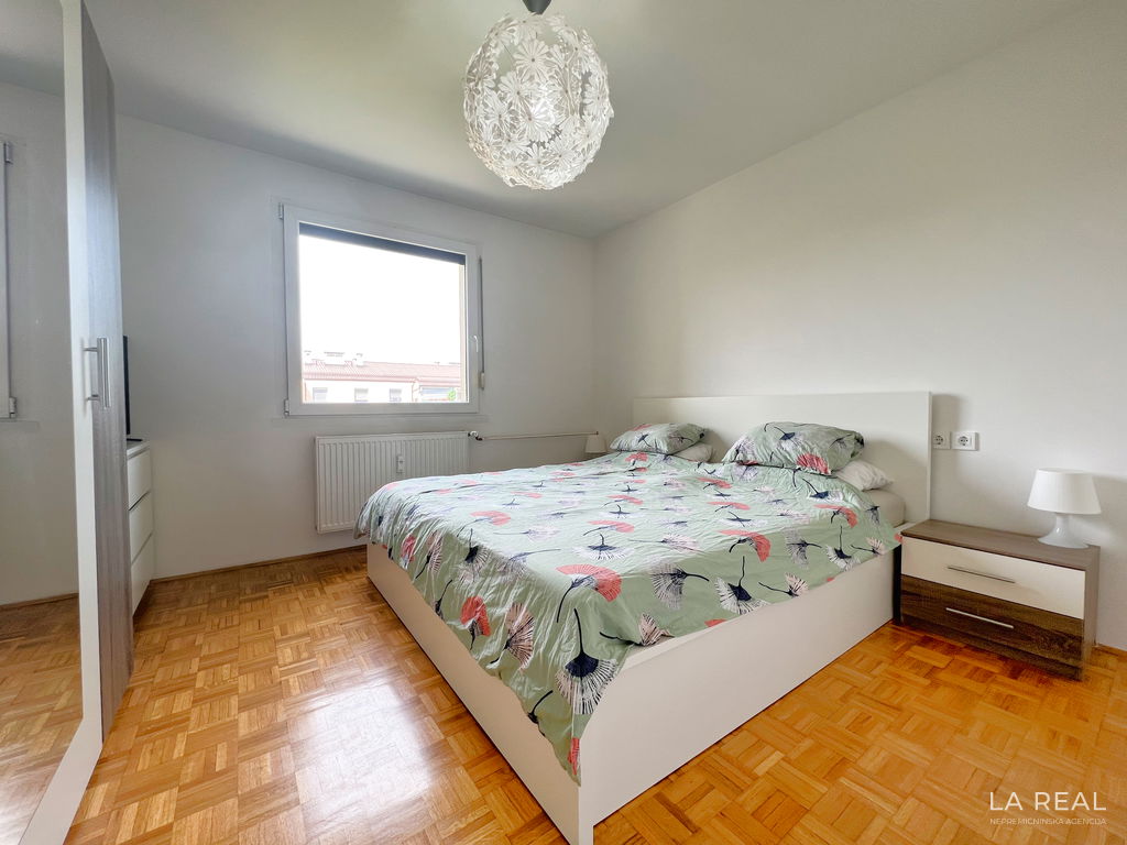 img3296__6687d4ee23786