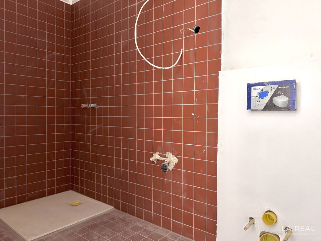 s2-img-8443__Thb6S8lN-5590x4192