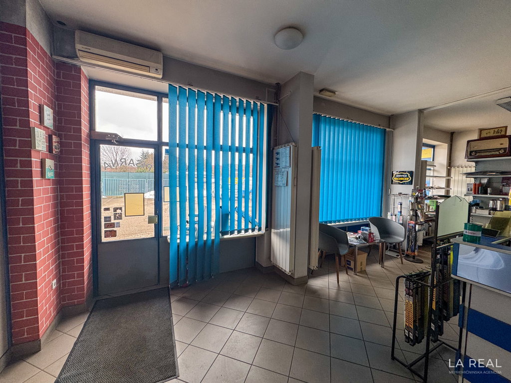 10__PKhbXxmX-4032x3024