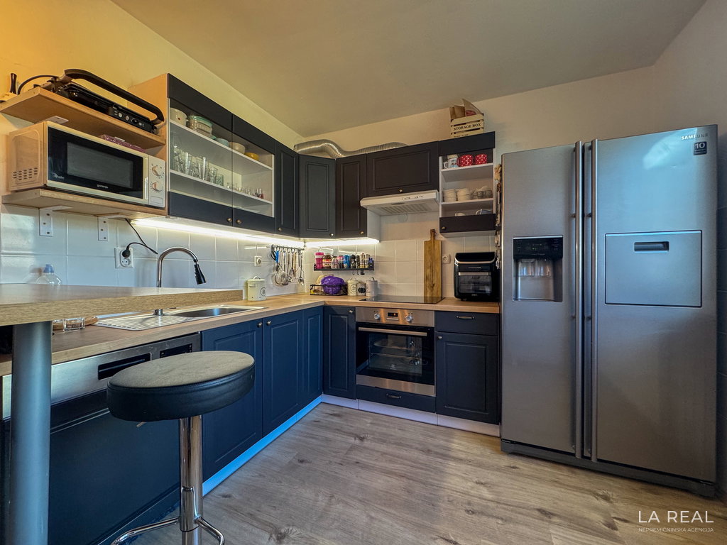 1omuxbetu-4032x3024__69d68df9e7f53