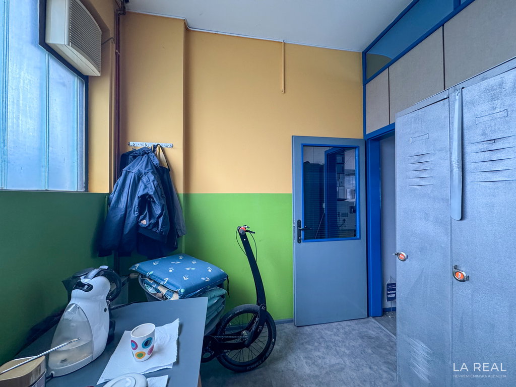 21__wj7PSZh9-4032x3024