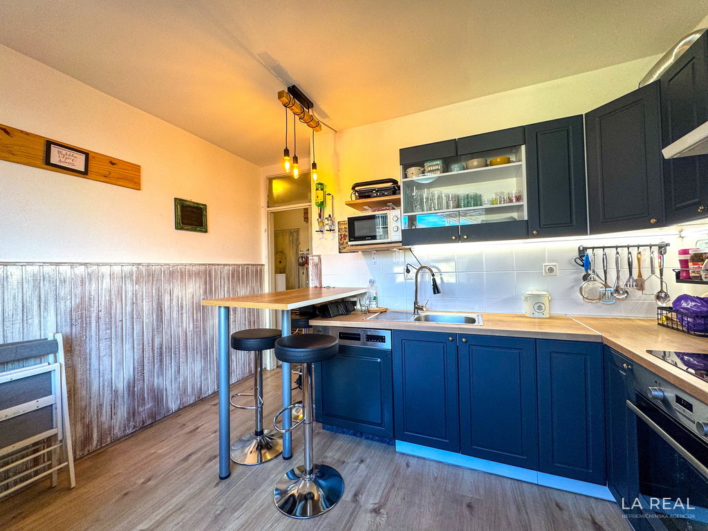 2__UGpWORxR-4032x3024