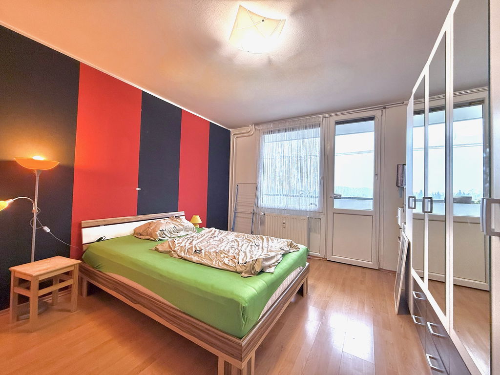 e1-14__ZSDHmqKz-1900x1425