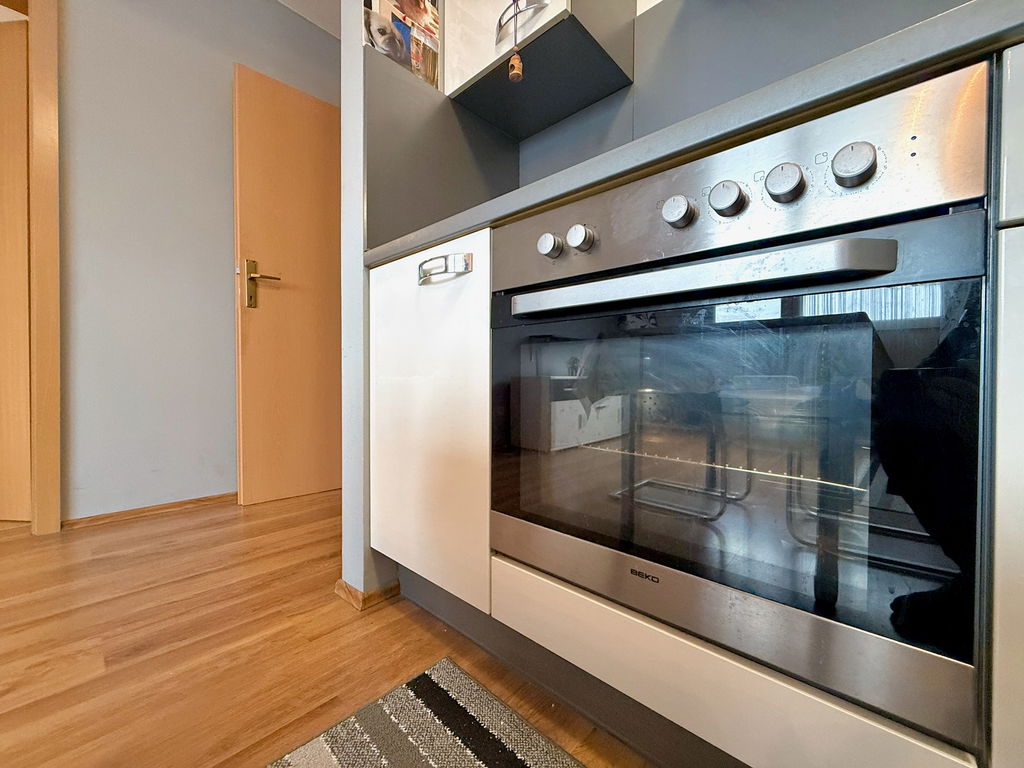 e1-16__mTFwM8yt-1900x1425