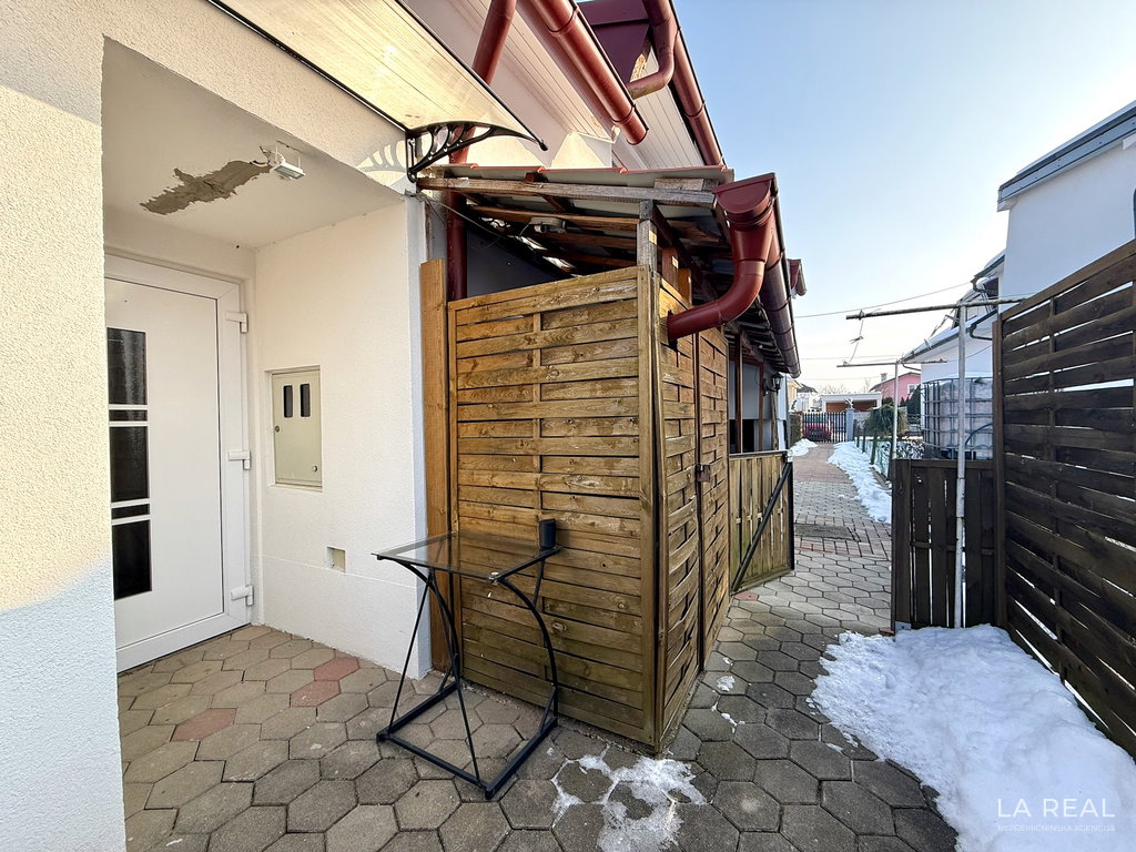 e1-17__7XdqhRJm-1900x1425