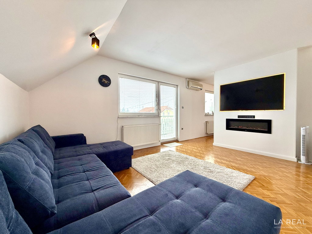 e1-18__8Ve16VhB-1900x1425