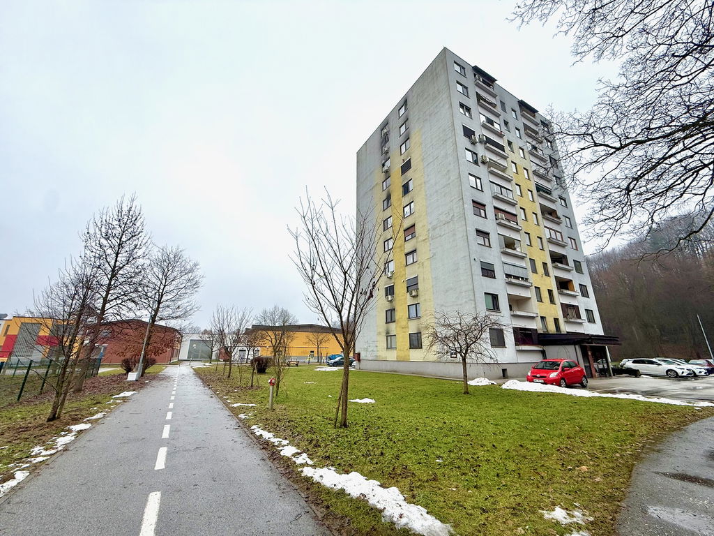 e1-24__gy0Hqp0x-1900x1425