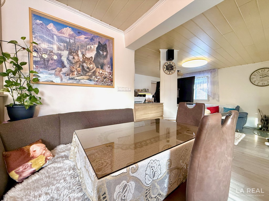 e1-6__JWvkp4CV-1900x1425