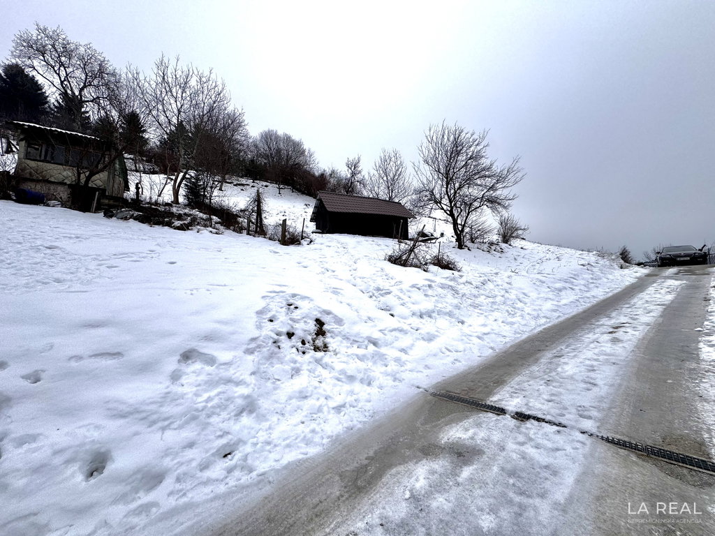 img-7864__W4lORpna-4032x3024