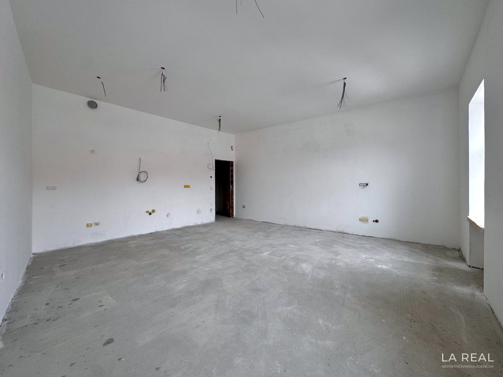 img-8326__tNyOxC0g-3919x2939