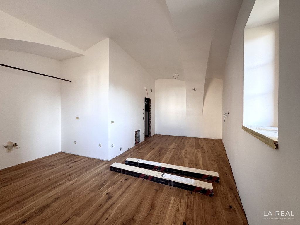 img-9061yd83xheh-4032x3024__69d1822550342