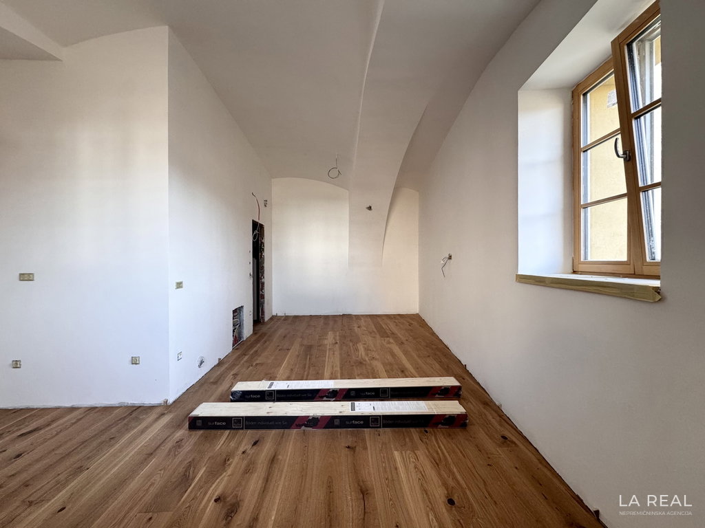 img-9087looadmdk-4032x3024__69d18220c4100