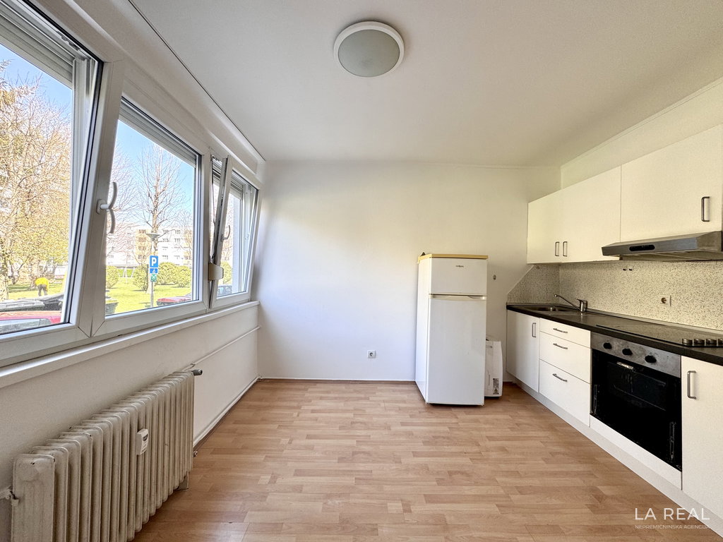 img-9741__b69ZpcpG-4032x3024