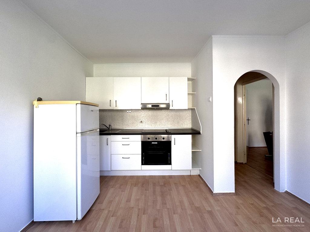 img-9746__sHP66u1U-3892x2919