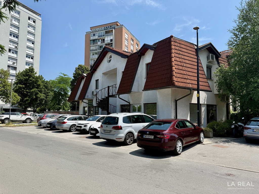 00kvedrova-28__xeEJC8AR-5712x4284